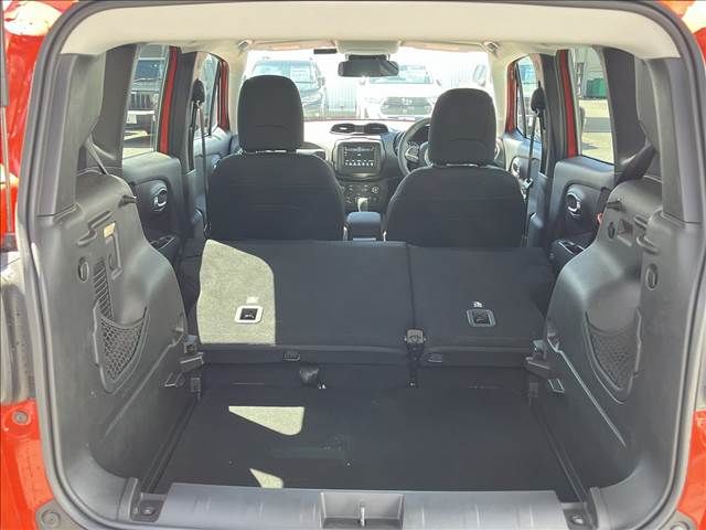 Jeep RENEGADE 2020-05 5627-19