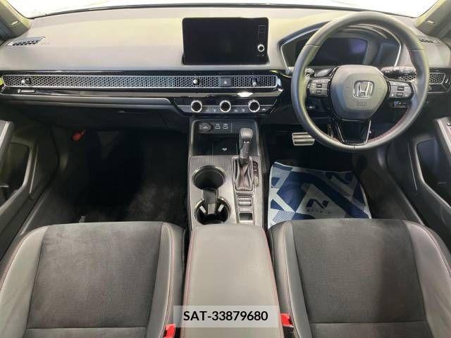 Honda CIVIC 2021-10 214883-1