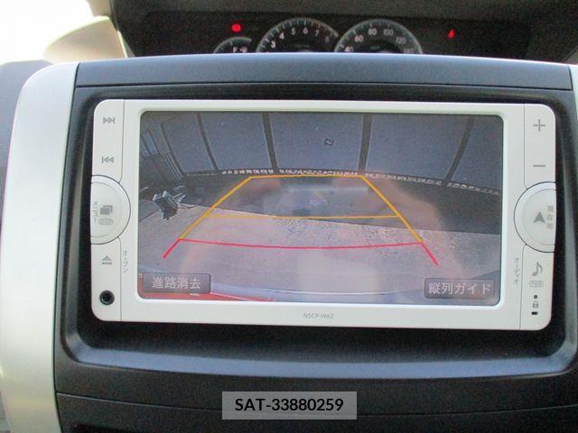 Toyota NOAH 2013-09 365106-18