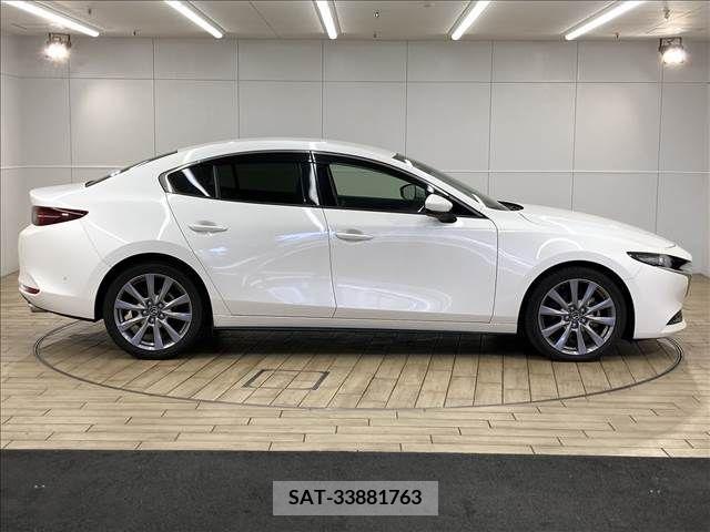 Mazda MAZDA3 2019-08 212580-16