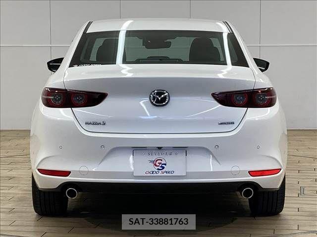 Mazda MAZDA3 2019-08 212580-14