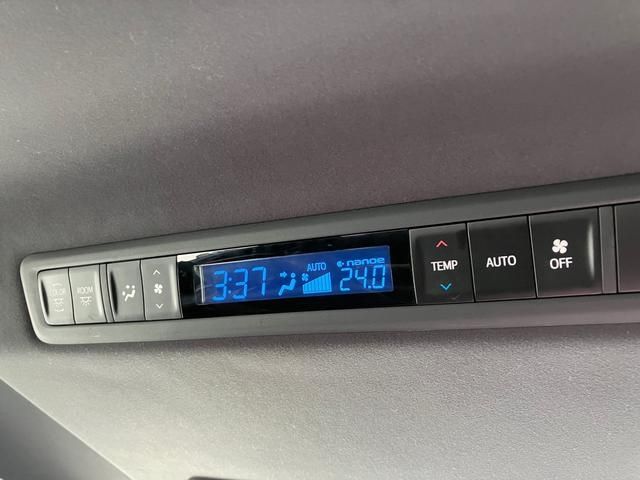 Toyota VELLFIRE 2017-05 23715-22