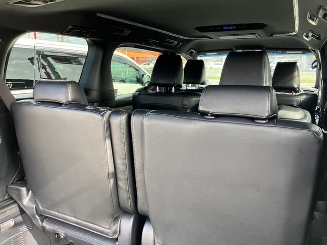 Toyota VELLFIRE 2017-05 23715-6