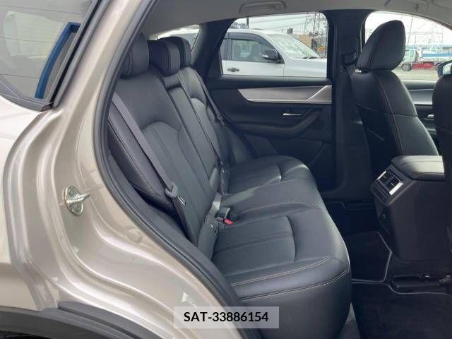 Mazda CX-60 2023-02 266111-9