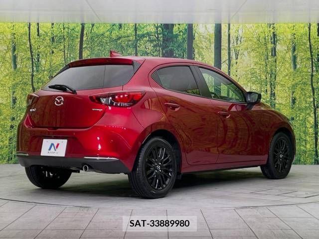 Mazda MAZDA2 2021-08 377615-17