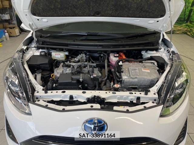 Toyota AQUA 2019-07 356306-18