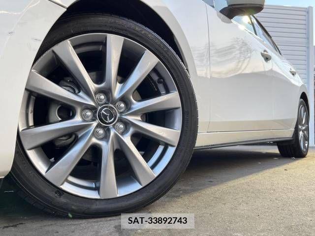 Mazda MAZDA3 2022-02 208974-14