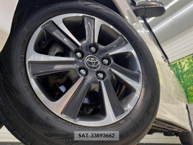 Toyota VOXY 2018-07 321574-13