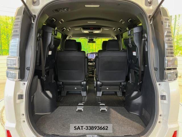 Toyota VOXY 2018-07 321574-10