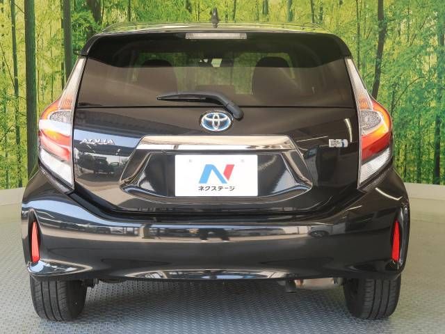 Toyota AQUA 2018-03 15616-15