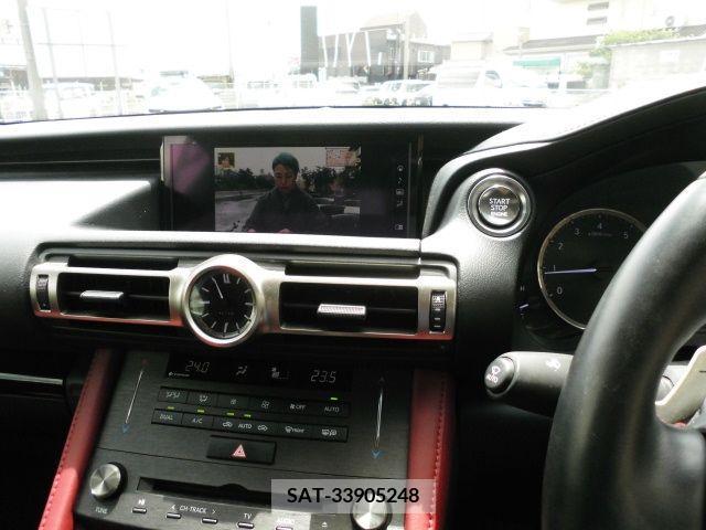 Lexus RC 2020-06 299998-11