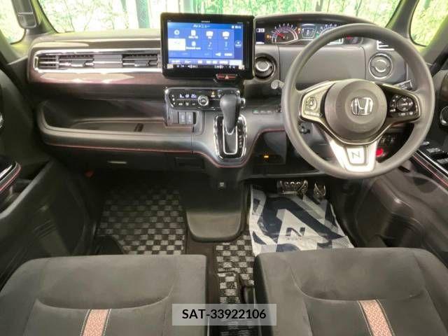 Honda N BOX CUSTOM 2017-11 212935-1