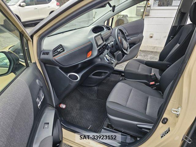 Toyota SIENTA 2018-12 381050-5