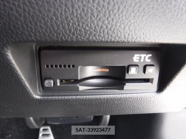 Suzuki SWIFT 2018-02 286601-15