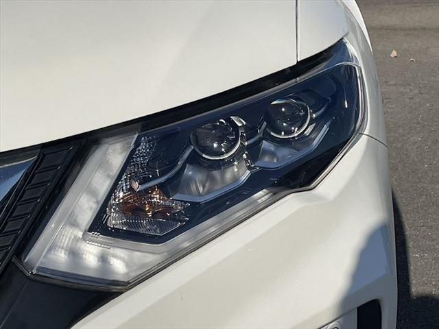 Nissan X-TRAIL 2017-12 196769-8