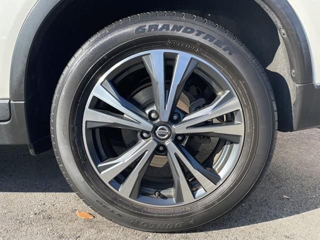 Nissan X-TRAIL 2017-12 196769-17