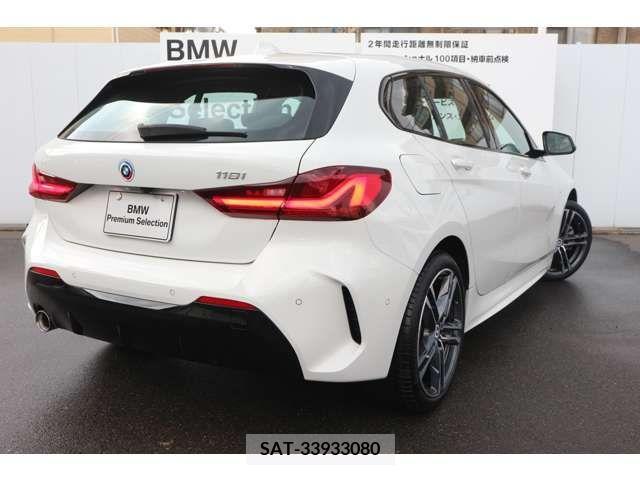 Bmw 1 SERIES 2023-02 389552-1