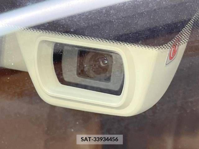 Subaru FORESTER 2018-09 343858-4