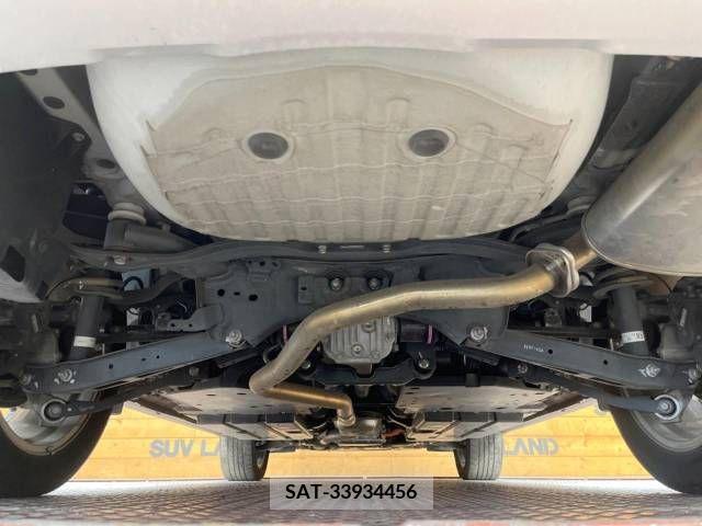 Subaru FORESTER 2018-09 343858-19