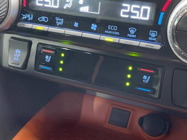 Toyota RAV4 2020-12 7386-4
