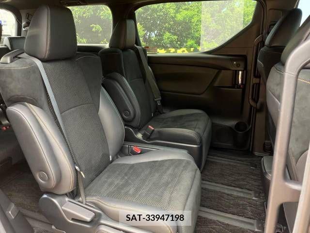 Toyota ALPHARD 2021-09 299678-9