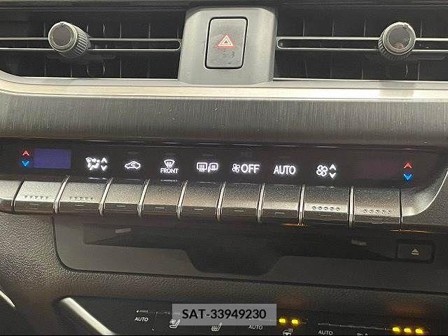 Lexus UX 2019-11 221357-11
