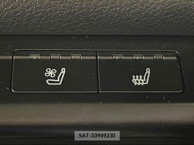 Lexus UX 2019-11 221357-5