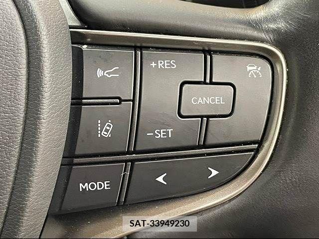 Lexus UX 2019-11 221357-4