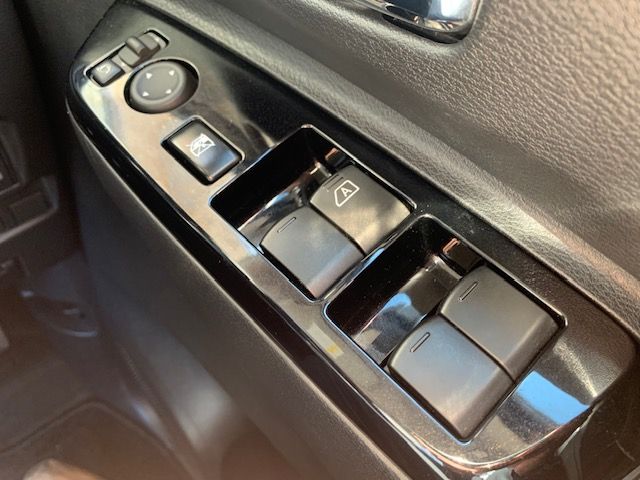 Nissan ROOX 2020-03 23787-22