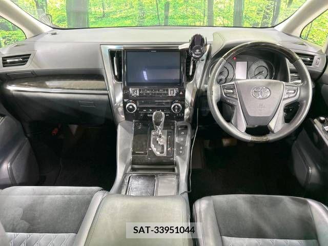 Toyota VELLFIRE 2015-08 369698-1