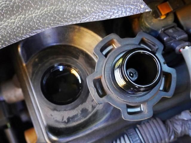 Nissan ATLAS 2014-04 182168-25