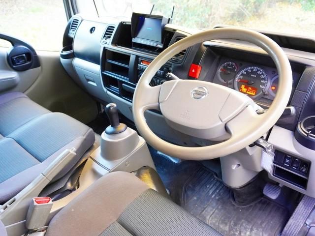 Nissan ATLAS 2014-04 182168-2