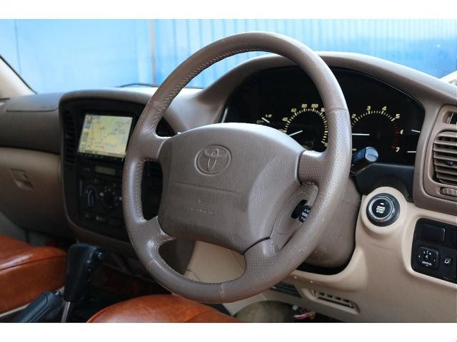 Toyota LAND CRUISER 2002-01 2438-9