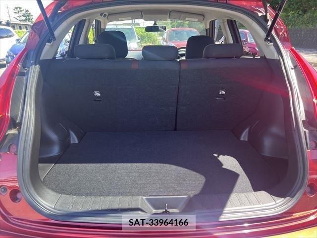 Nissan JUKE 2013-03 379188-6