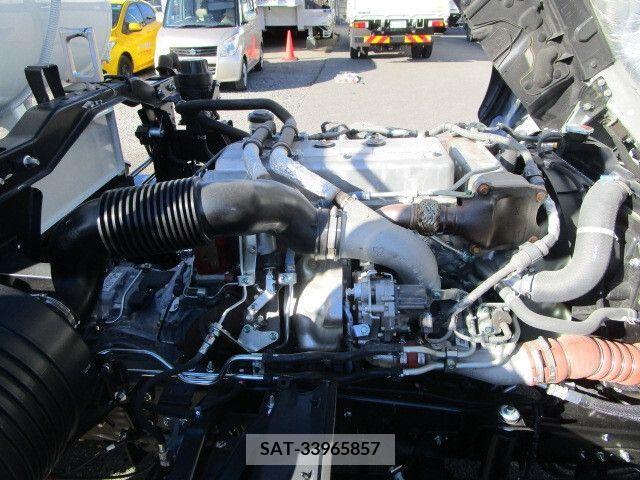 Hino RANGER 2023-12 344152-22