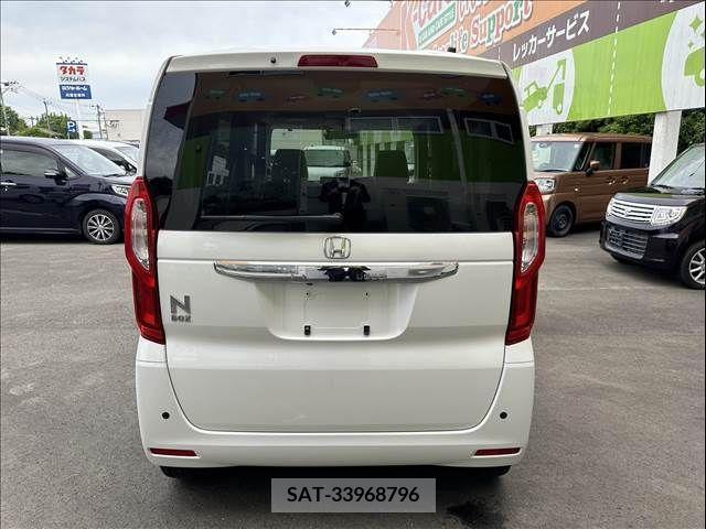 Honda N BOX 2019-01 307002-8