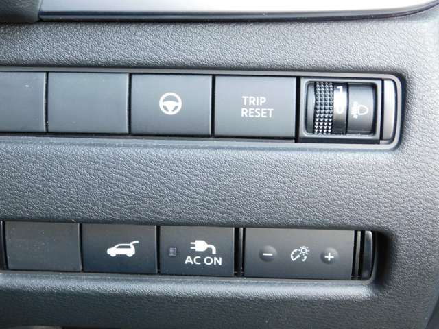 Nissan X-TRAIL 2023-01 13467-14