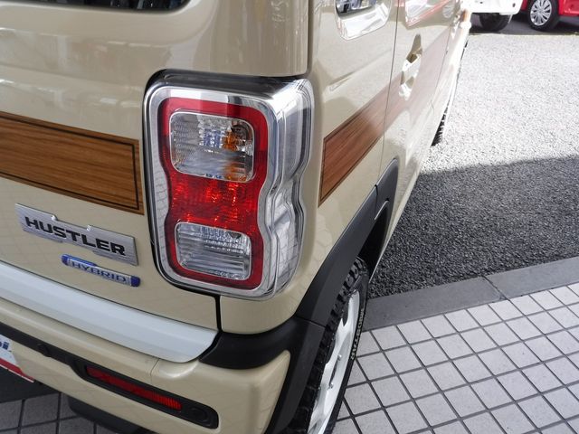 Suzuki HUSTLER 2022-07 183448-6