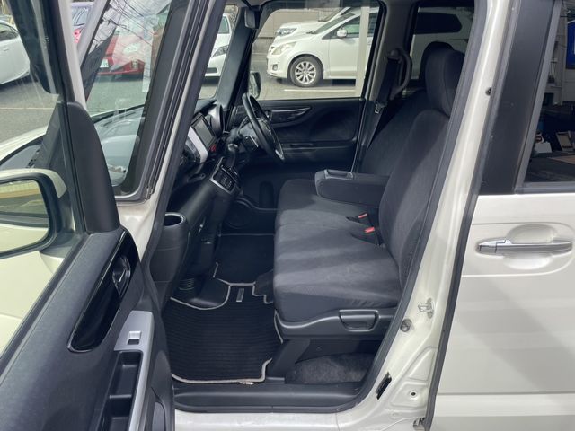 Honda N BOX 2015-03 14711-5