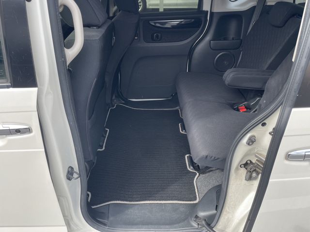 Honda N BOX 2015-03 14711-6