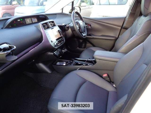 Toyota PRIUS 2021-07 386966-3