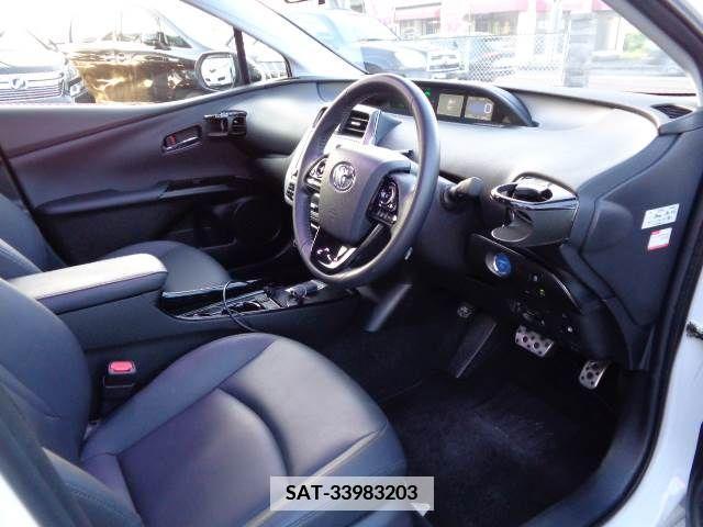 Toyota PRIUS 2021-07 386966-2