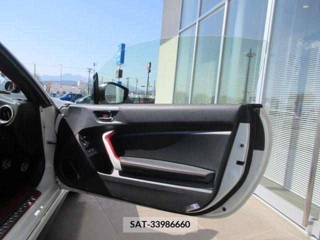Toyota 86 2013-11 200102-10