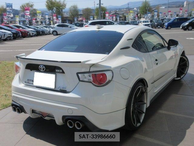 Toyota 86 2013-11 200102-1