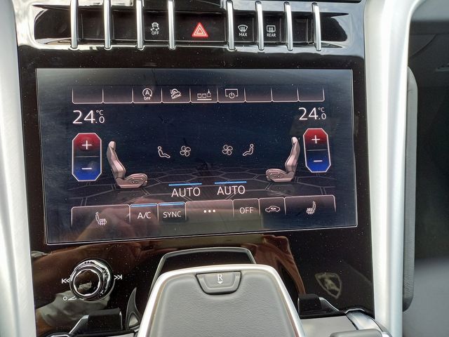 Lamborghini URUS 2019-02 3807-18