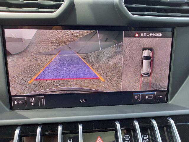 Lamborghini URUS 2019-02 3807-15