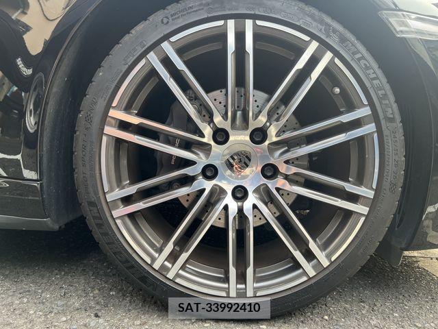 Porsche 911 2015-09 366208-14