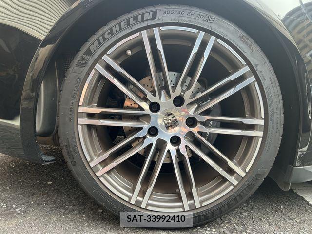 Porsche 911 2015-09 366208-13