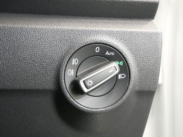 VolksWagen T-ROC 2021-09 182995-26