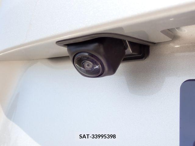 Nissan NOTE 2019-04 302444-5
